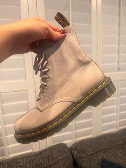 Women Doc Martens