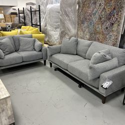 New Ashley Furniture Sofa And loveseat 