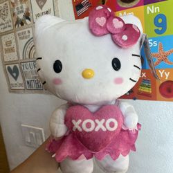 Hello Kitty Animated Plush 