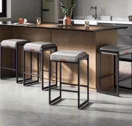 Set of 4 Counter Height Bar Stools, Synthetic Leather