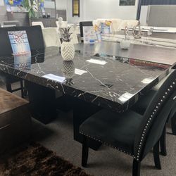 Black Top Marbled Style Dining Table W/ Sturdy Black Base & FREE MICROFIBER CHAIRS For Sale!