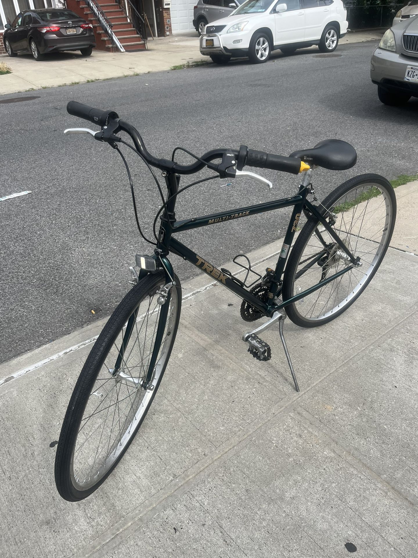 Trek 730 Multi-Track Commuter/Trail Bike