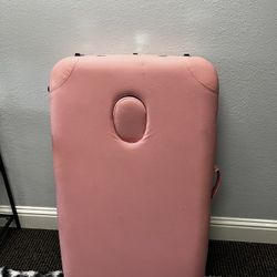 Sturdy pink Esthetician Portable Bed 