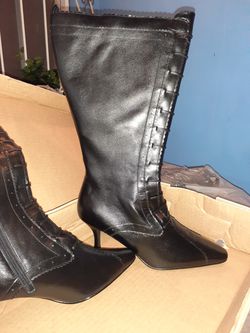 Ladies black leather boots