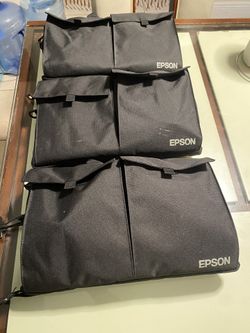 (3) EPSON PROJECTORS POWERLITE 1761W