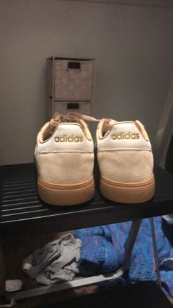 Adidas Spezial Size 9 In Women
