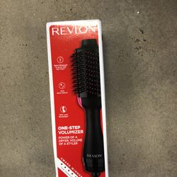 Revlon Hairdryer Brush 