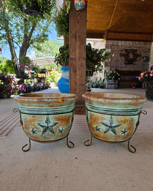 Short Turquoise Star Clay Pots, Planters, Plants. Pottery $60 cada una