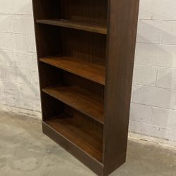 Bookcase 5’ Tall