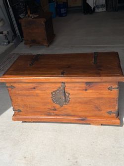 Mesquite wood chest