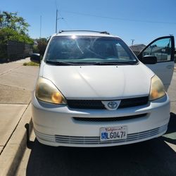 2005 Toyota Sienna
