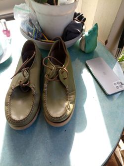 Men's top siders
