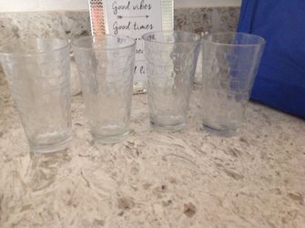 Set of 4 glasses