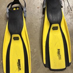 Aqua Flex Fins