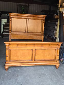 QUEEN BED FRAME