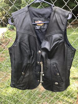 Harley Davidson Large women’s leather vest