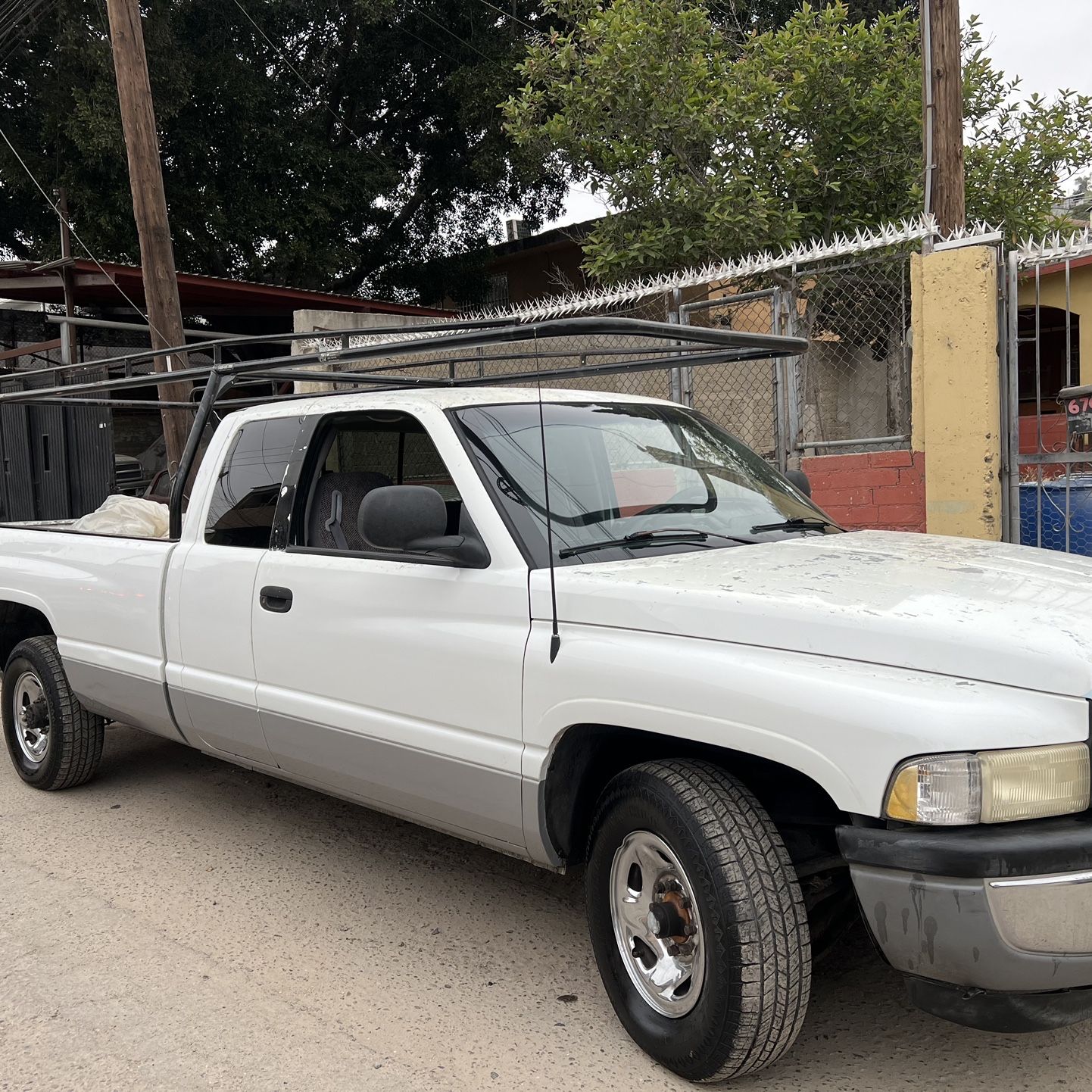 1998 Dodge Ram 2500