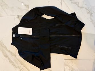 Lululemon only size 4 & 6