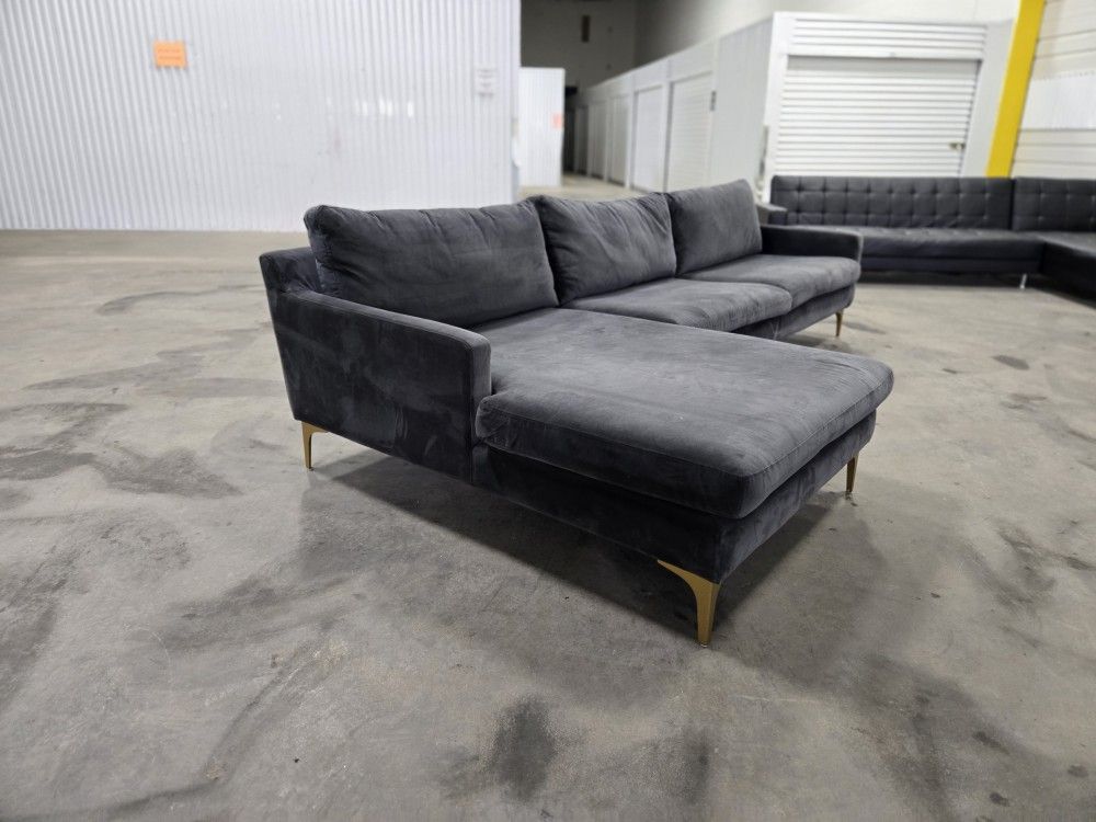 *Same Day Delivery Available!*
Grey Chaise Sectional