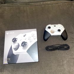 Xbox Eite series 2 controller fully functional