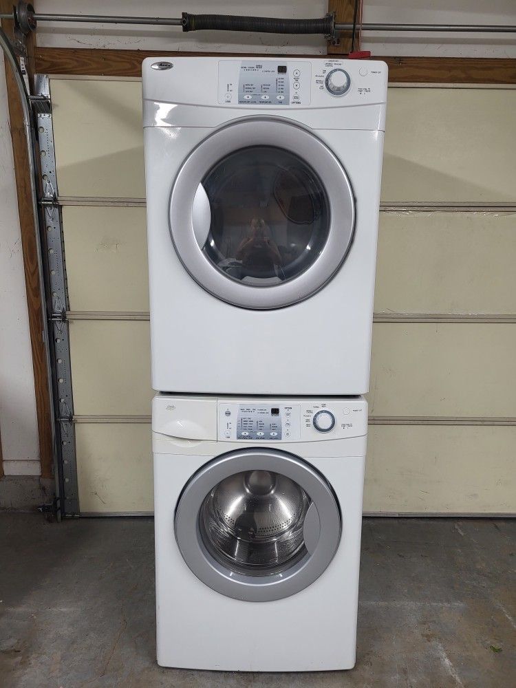 Amana Stackable WasherAndDryer(Delivery Available)