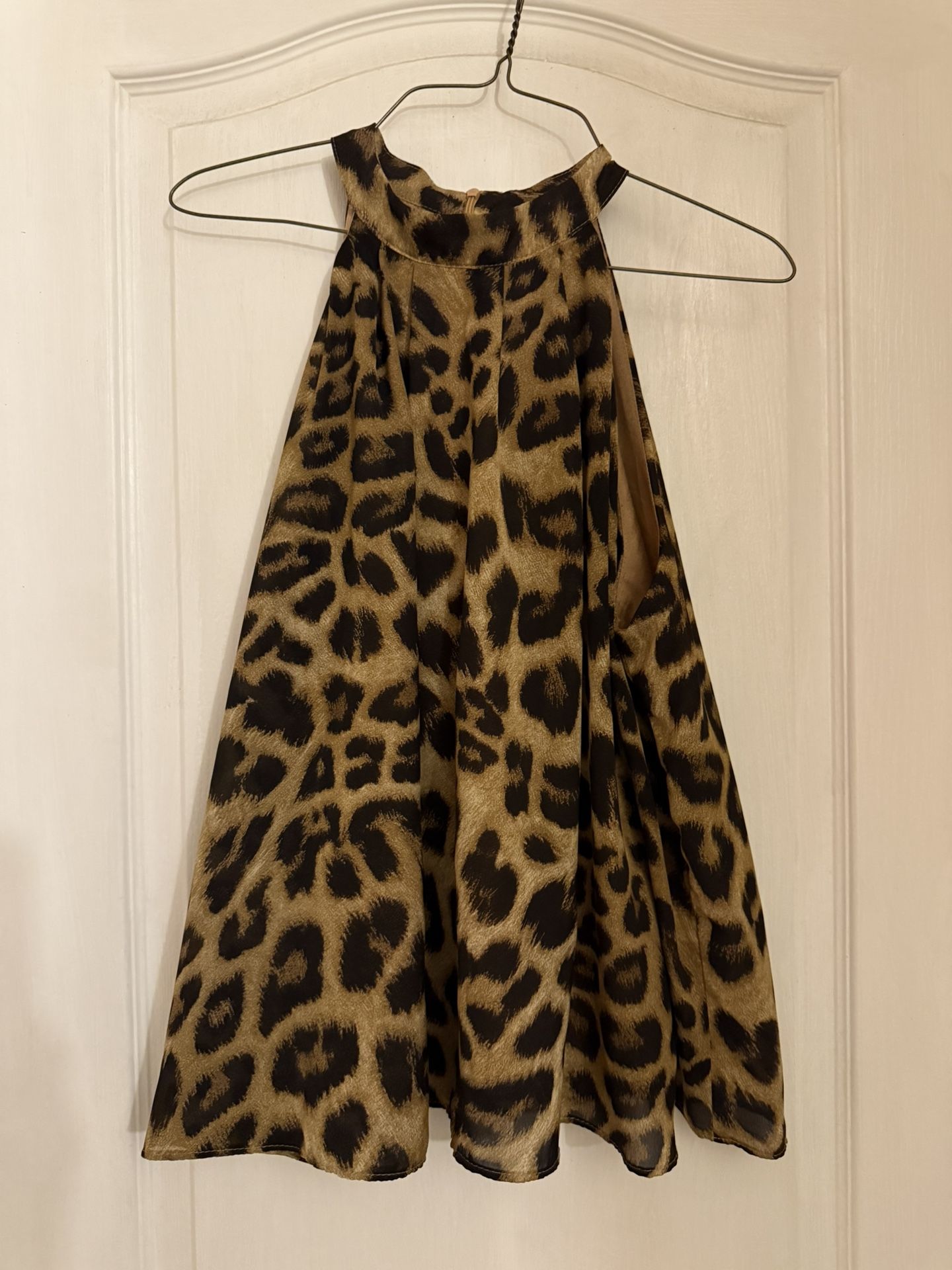 Fashion Nova - Women’s Halter Top - Size: Large