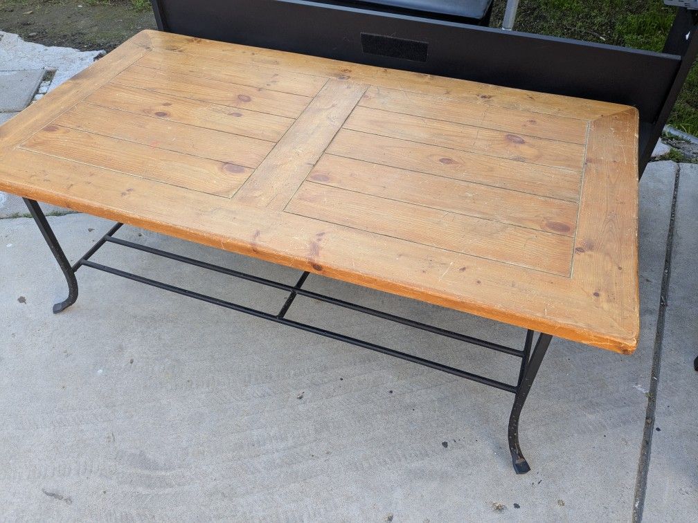 Coffee Table Free For Pickup