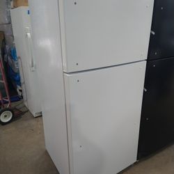 Brand New Scratch And Dent Top And Bottom 