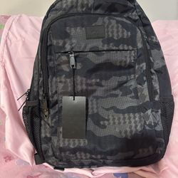 Brand New Big Size Backpacks Available. 🎒🎒🎒