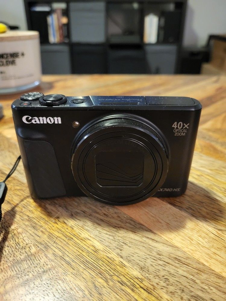 Canon Powershot SX740 HS Digital Camera