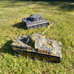 21st Century Toys - WWII GERMAN PANTHER TANK (1/18th Scale)