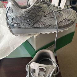 Bottega Veneta Orbit Sneakers