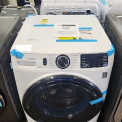 4.6 cu. ft. Front Load Washer in White with UltraFresh Vent System and Microban Technology