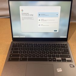 Dell Latitude 5430 Chromebook 14" i5 1245U 16GB  256GB SSD Read  Physical Condition  scratches and dent on it ,missing hinge cover please check photos