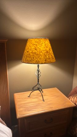 Set of two table lamps