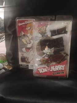 Tom and Jerry Rock 'N' Roll  NIB
