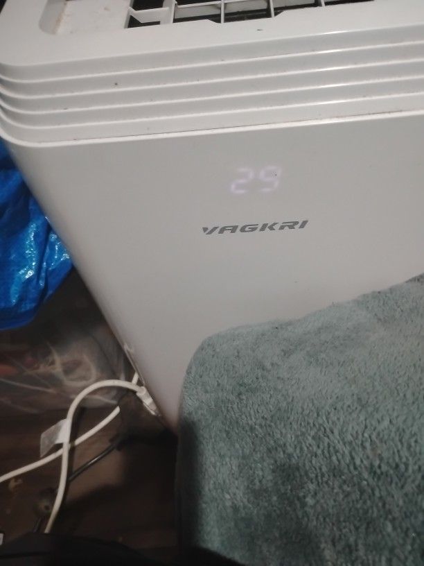 Vagkei Stand Up A/C Unit