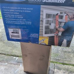 Ladder Stabilizer