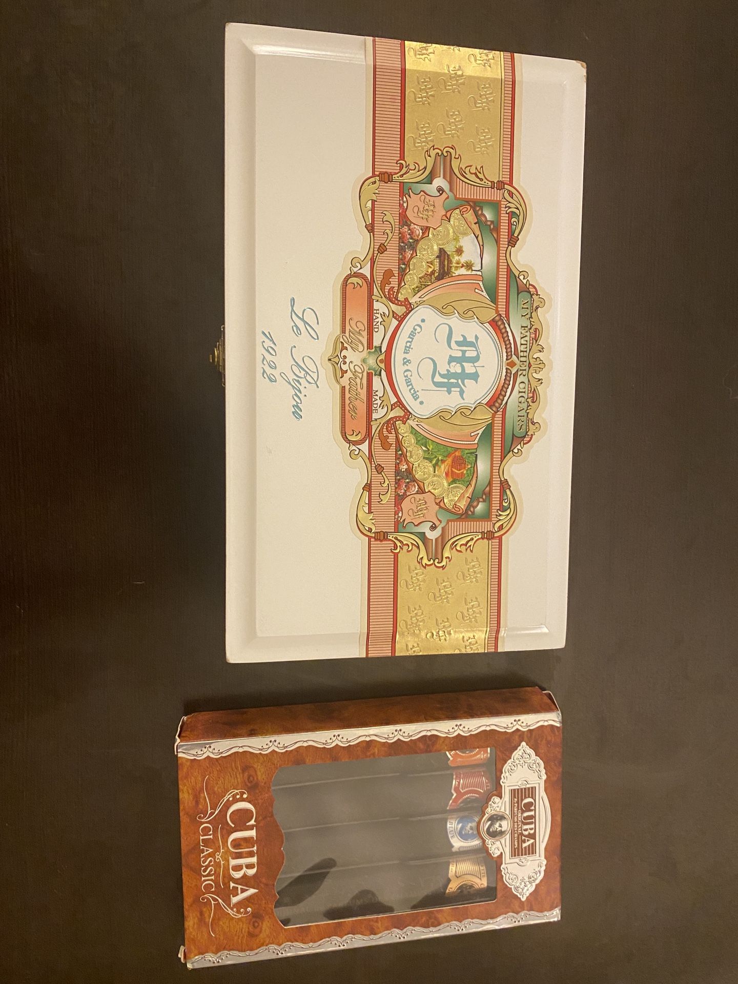 Elegantly Beautiful  Cigar Box with Cuba Cigar Colognes