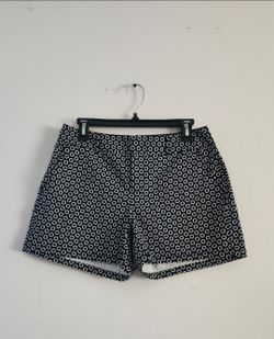 ELLE Floral Geometric Print Shorts Size 2 Color: Black/White