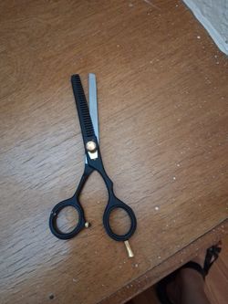 Haircut scissors
