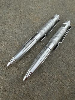 Red Bull Racing F1 Set Of 2 Ballpoint Pens Aluminum Heavy Duty Verstappen Oracle