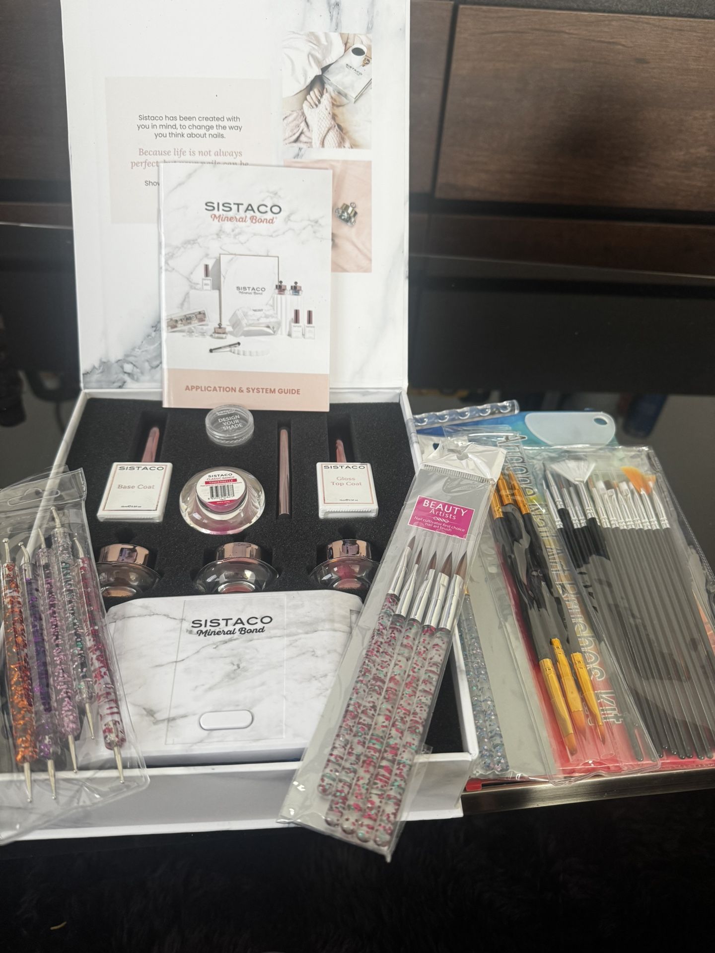 Nail Set With Moon Light