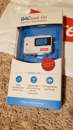 Supreme BACtrack Go Keychain White Breathalyzer