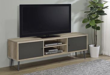 Allie 2-door Engineered Wood 71″ TV Stand Distressed Pine