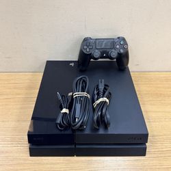 PLAYSTATION 4 500GB W/CONTROLLER & POWER/HDMI CORD