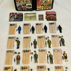 Collector seeking vintage old GI Joe toys dolls action figures accessories 1960s 70s 80s g.i. Joes toy figure doll collector collectibles 