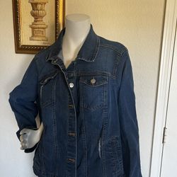 Paper Tee ladies denim jacket size XL