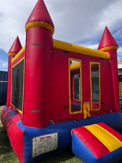 Inflatable Castle Bounce House