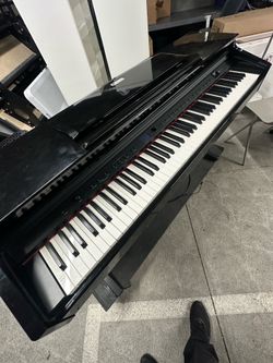 Keyboard piano